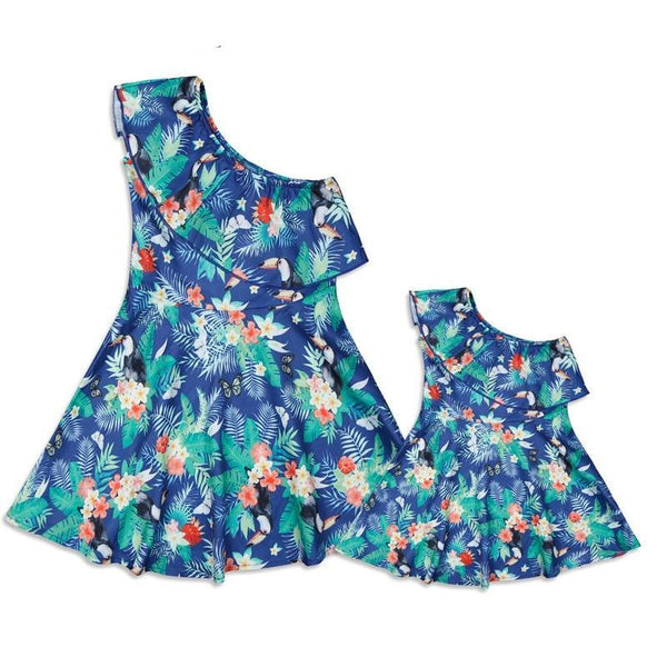 Single-Shoulder Tropic Leaf Dress