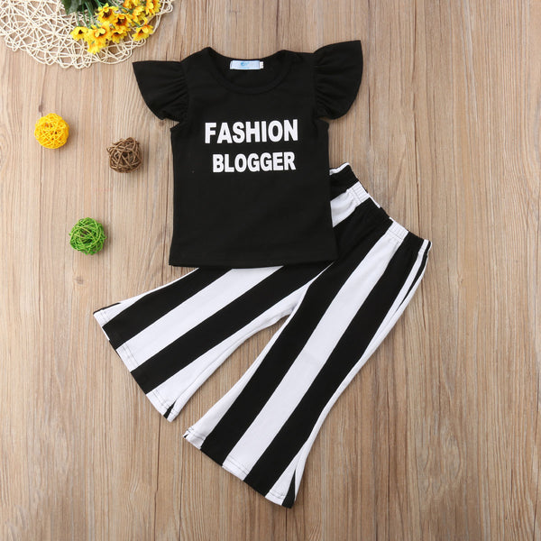Fashion Blogger (2-Piece Outfit)